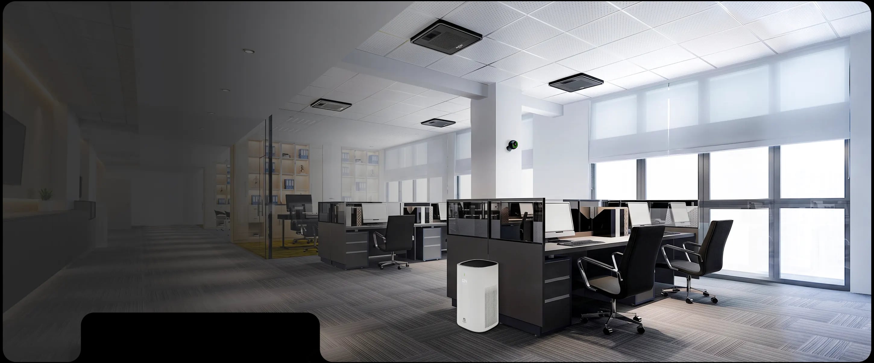 Ruang kantor modern dengan purifier ecoCare Pure Air dan unit pembersih udara di plafon